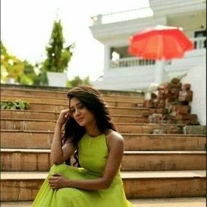 Meet your Posher, Sanam